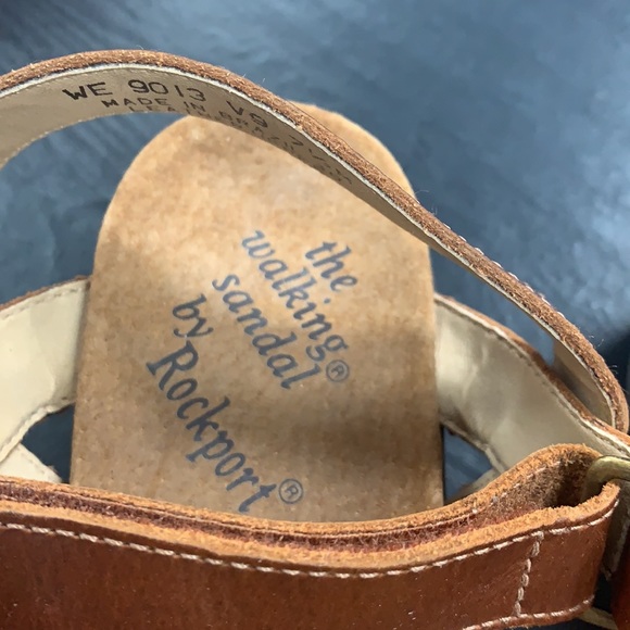 The Walking Sandal by Rockport. - Picture 3 of 6